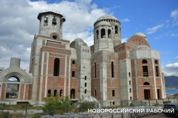 ИИ, прости Господи! Нейросети, которые нам угрожают. В Новороссийске прошли Сергиевские чтения