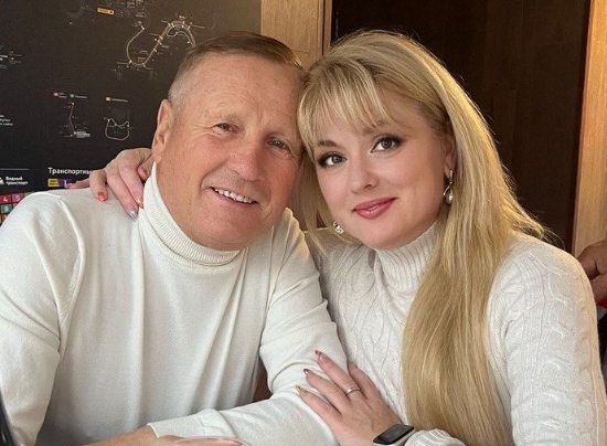 Новороссиец Александр Нечман стал отцом в 68 лет