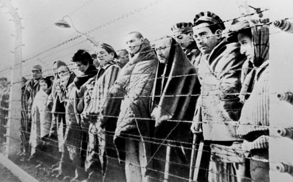 «Мой дед чудом вернулся из ада». Жительница Новороссийска рассказала историю спасения военного узника