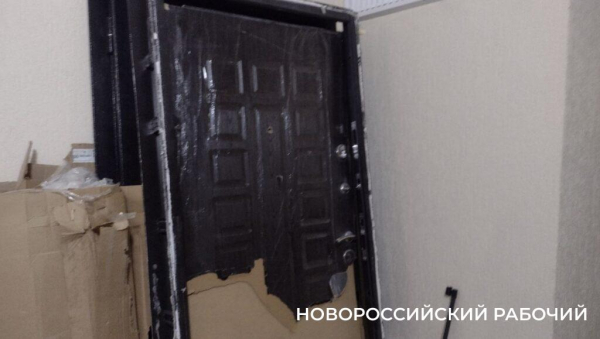 «Взрывом все перемололо!» В Новороссийске только приступают к ремонту дома, пострадавшего 3 мая от атаки БПЛА