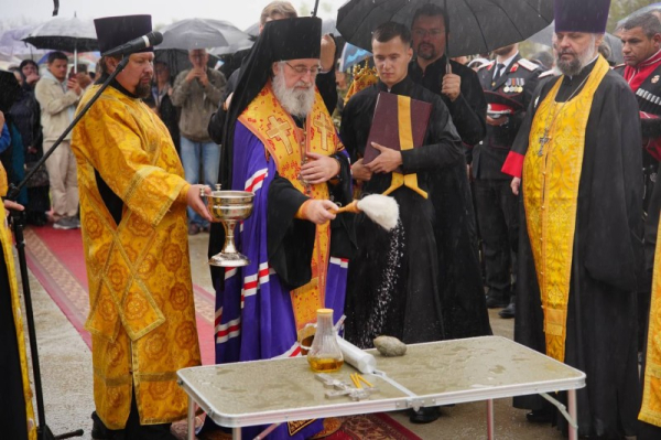  В хуторе Семигорском построят храм Воздвижения Креста 