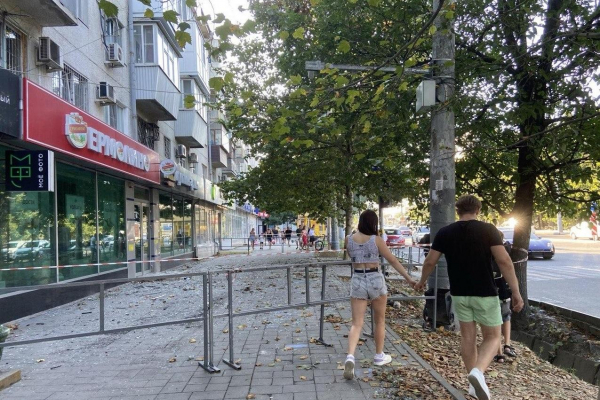 После взрыва газа в доме в центре Новороссийска придется разбирать крышу