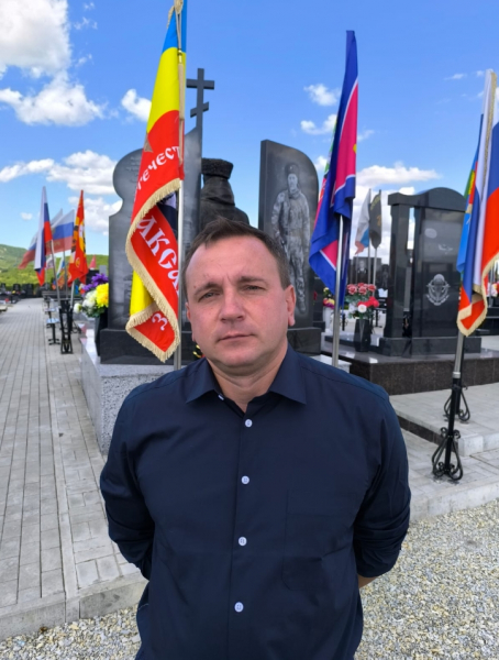 В Новороссийске продолжают благоустраивать Аллею Славы, где похоронены участники СВО