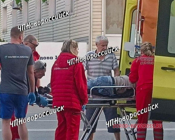 В Новороссийске школьники спасли жизнь человеку