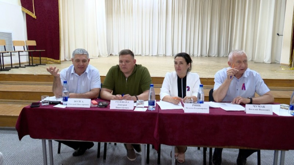  В СТАНИЦЕ РАЕВСКОЙ ОБСУДИЛИ ВОПРОСЫ ВОДОСНАБЖЕНИЯ И ПРИНЯЛИ РЕШЕНИЕ ОБ ИЗМЕНЕНИИ ГРАФИКА ПОДАЧИ ВОДЫ 
