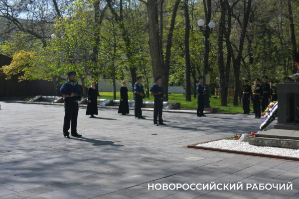 В Новороссийске стартовал первый молодёжный военно-патриотический форум