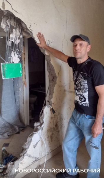 «Взрывом все перемололо!» В Новороссийске только приступают к ремонту дома, пострадавшего 3 мая от атаки БПЛА