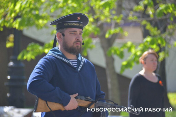 В Новороссийске стартовал первый молодёжный военно-патриотический форум