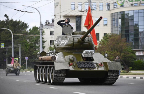 Репетиции и парад: как в Новороссийске будут перекрывать дороги в честь Дня Победы