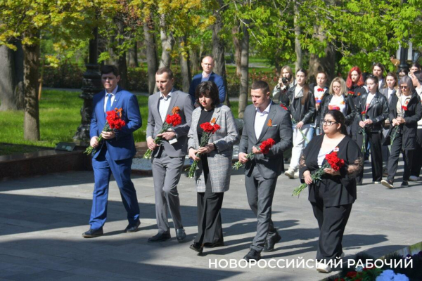 В Новороссийске стартовал первый молодёжный военно-патриотический форум