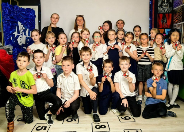 Под Новороссийском бойцам СВО шьют… Чебурашек. Можно присоединиться! Под Новороссийском бойцам СВО шьют… Чебурашек. Можно присоединиться!