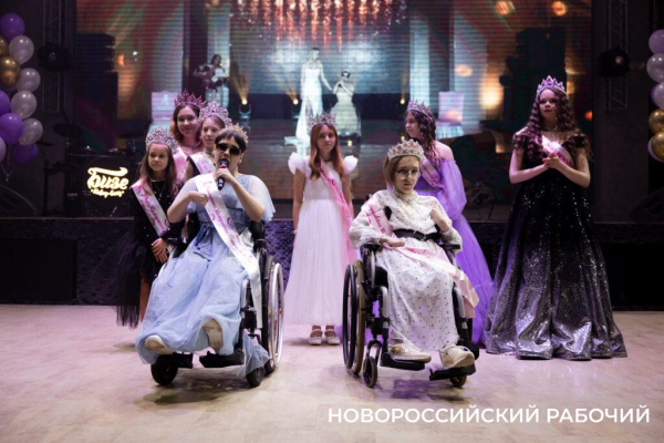 22 истории жизни вопреки диагнозу. Уникальный конкурс талантов детей-инвалидов прошел в Новороссийске