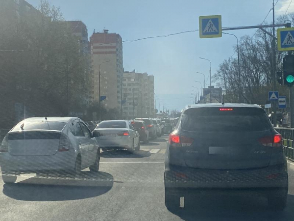 Дикие пробки сковали этим утром Новороссийск