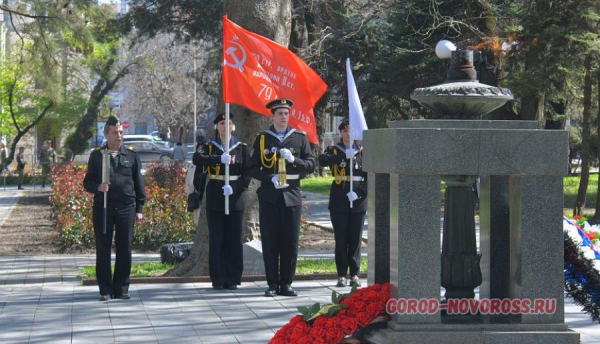 В рамках всероссийской акции частичка Вечного огня из города-героя Новороссийска будет доставлена в Москву